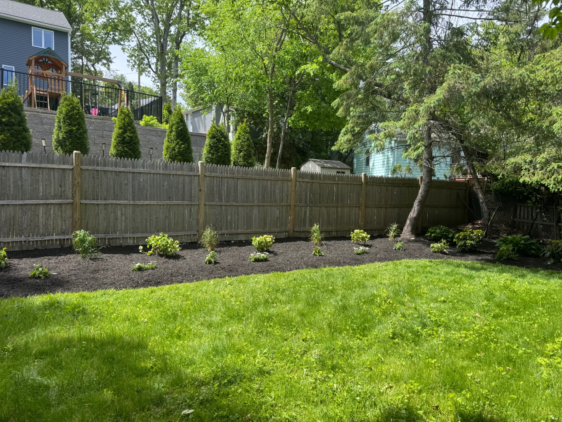 Fence-Line Flower Bed detail 1